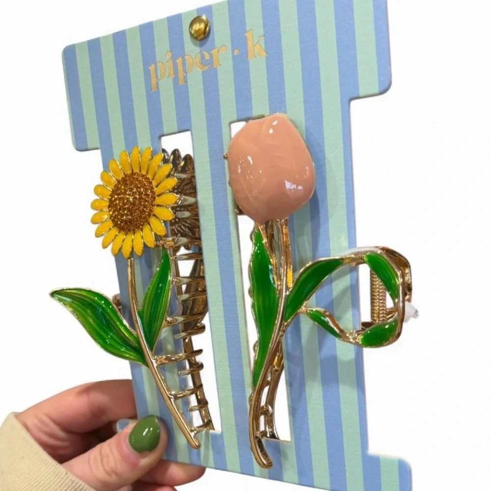 Piper K Floral Metal Hair Claw Clips Set of 2 Sunflower & Tulip NWT Gold